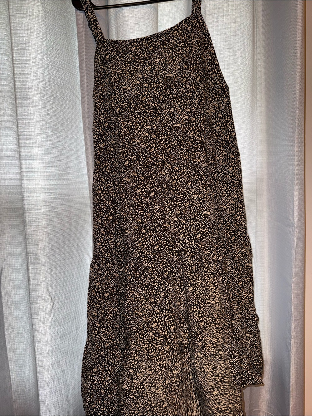 Women's Black and Cream Old Navy Dress